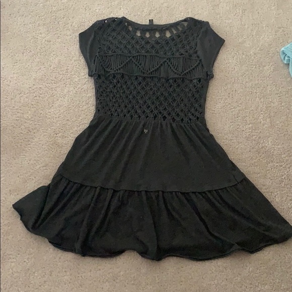 Billabong dress - Picture 2 of 3